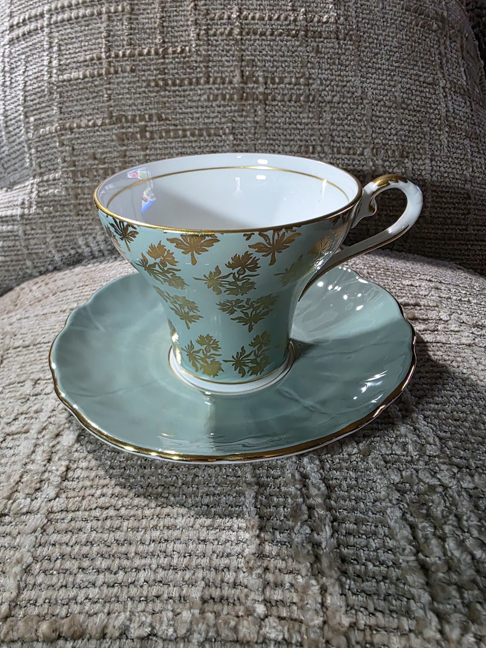 Vintage Aynsley Mint Green And Gold Trim Tea Cup And Saucer